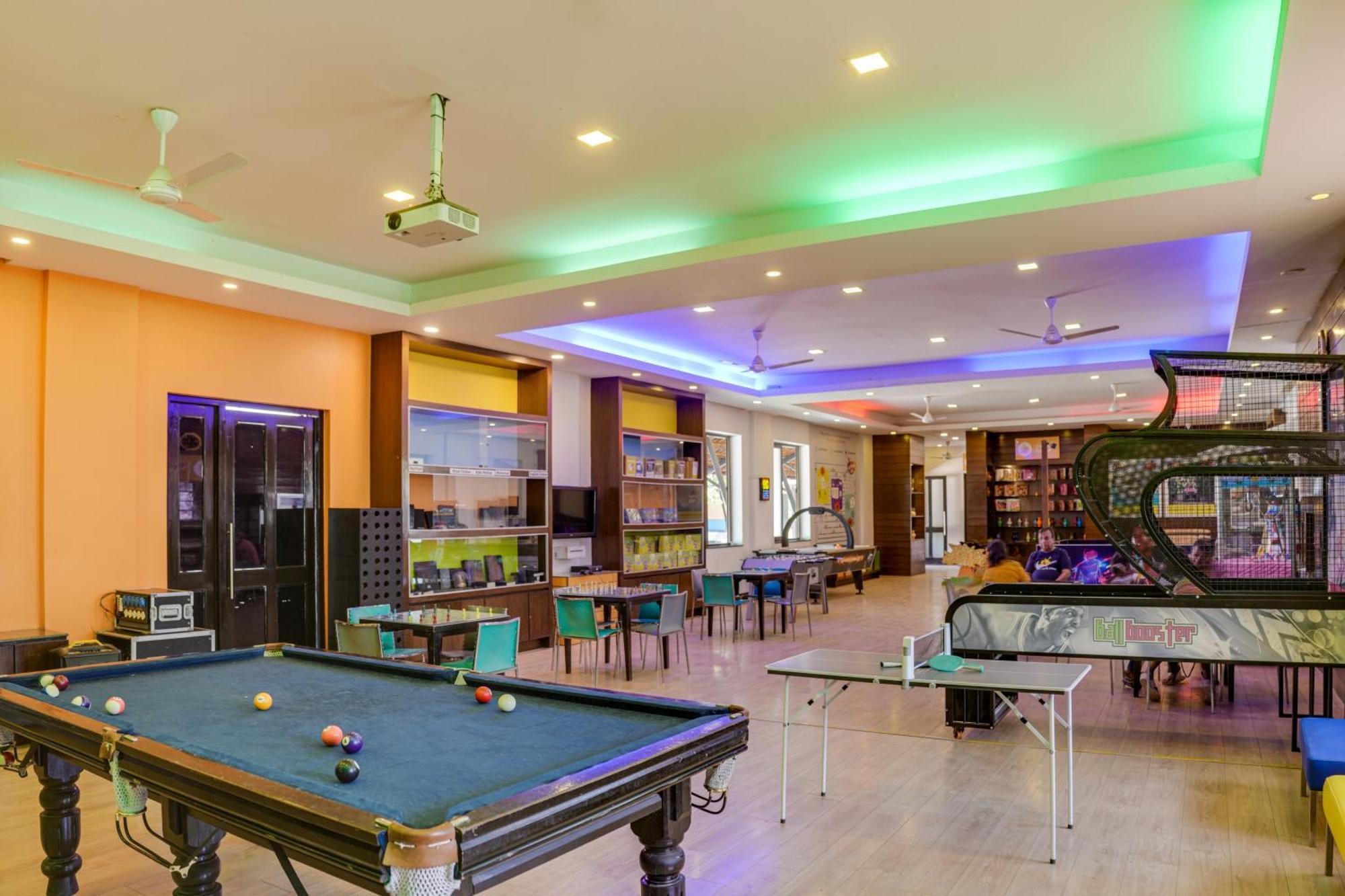 Club Mahindra Tungi, Lonavala Hotel Exterior photo